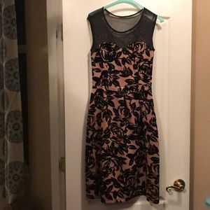 4 for $20 EnFocus size 6 rose / black floral dress